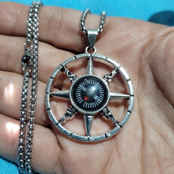 Compass Necklace - Picture 2 of 5